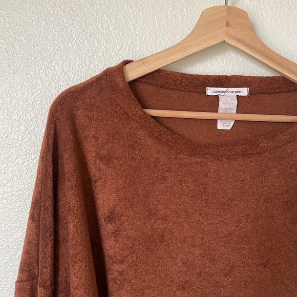 Cropped Brown Longsleeve Sweater - Picture 4 of 4